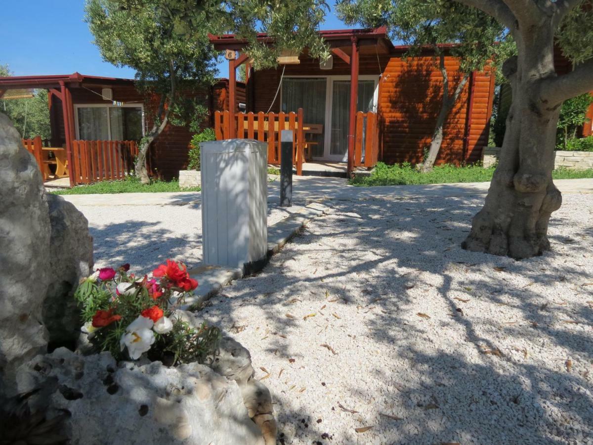 Campsite Kaya Pakoštane Exterior foto